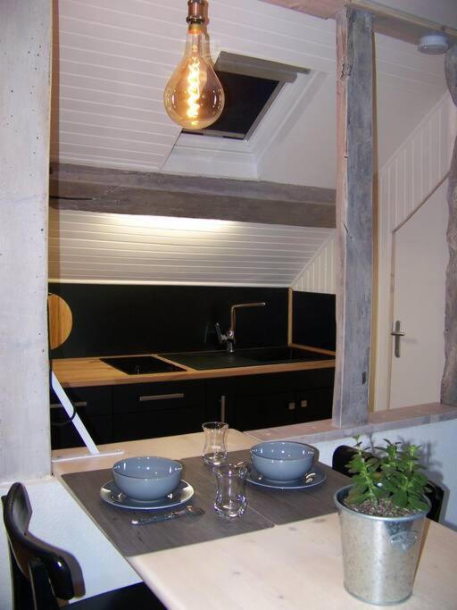 Rennes: Studio 4 Couchages, Proche Commerces, Bus. Extérieur photo